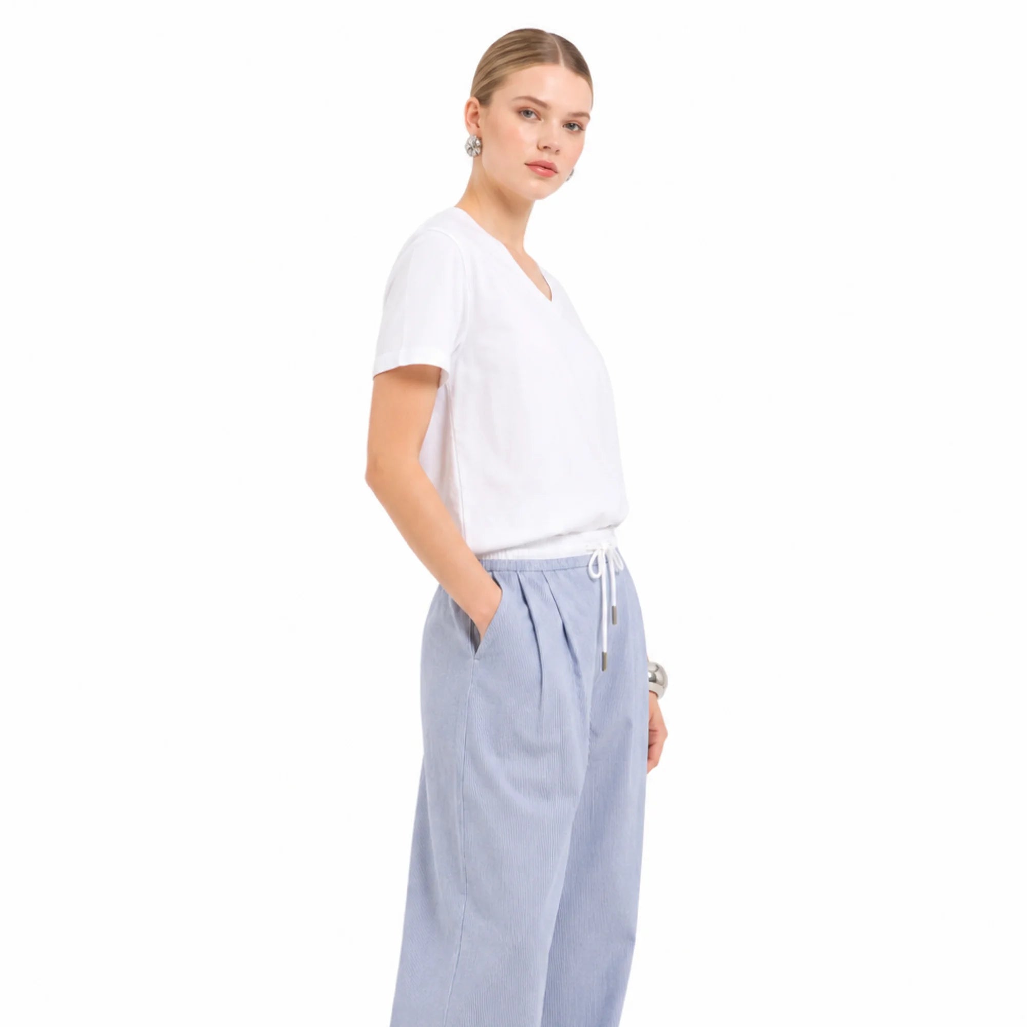 Basic V Yaka T-Shirt