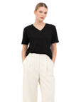 Basic V Yaka T-Shirt
