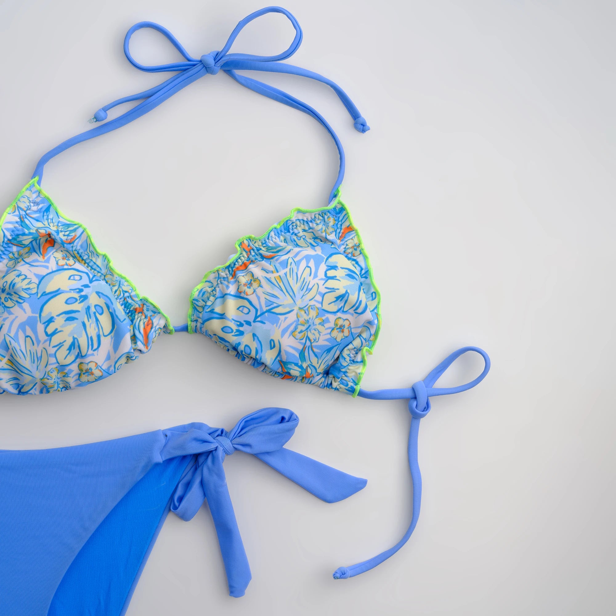 Tropical Leaves Bikini Üstü
