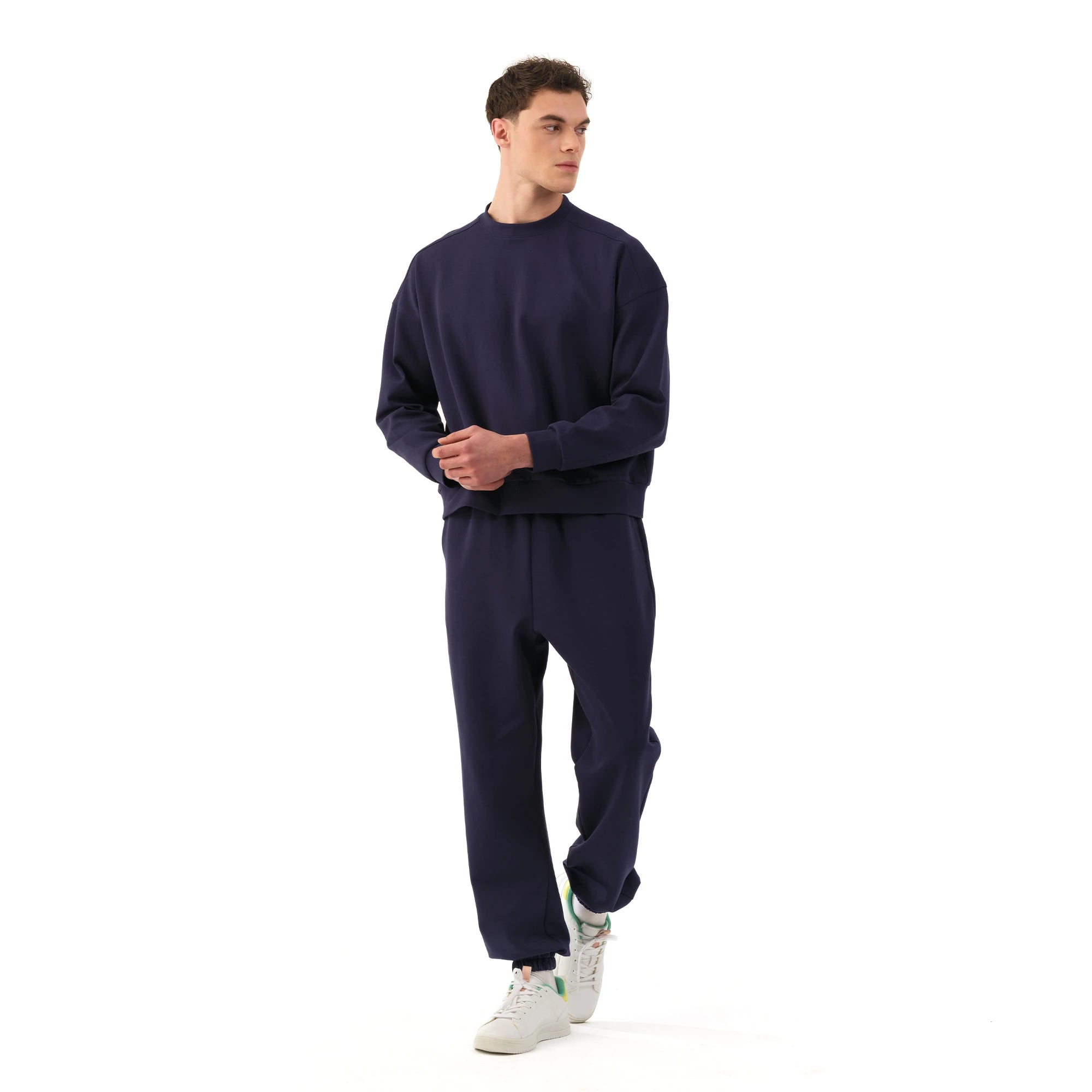 Studio Basic Crop Sweatshirt