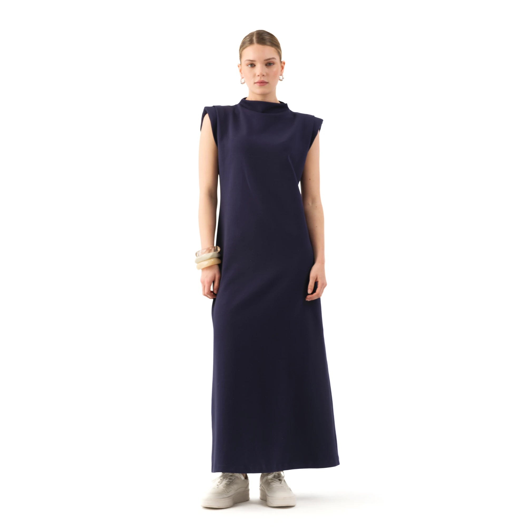 Studio Basic Elbise