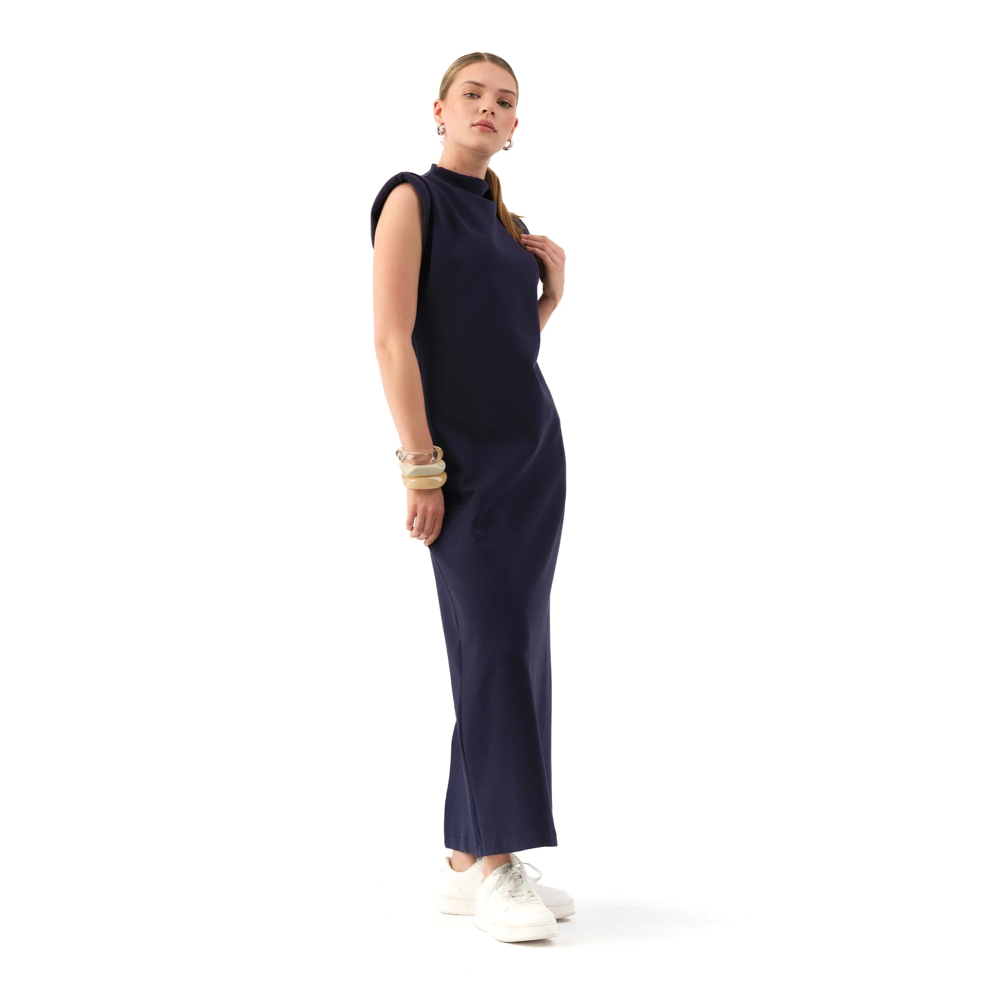 Studio Basic Elbise