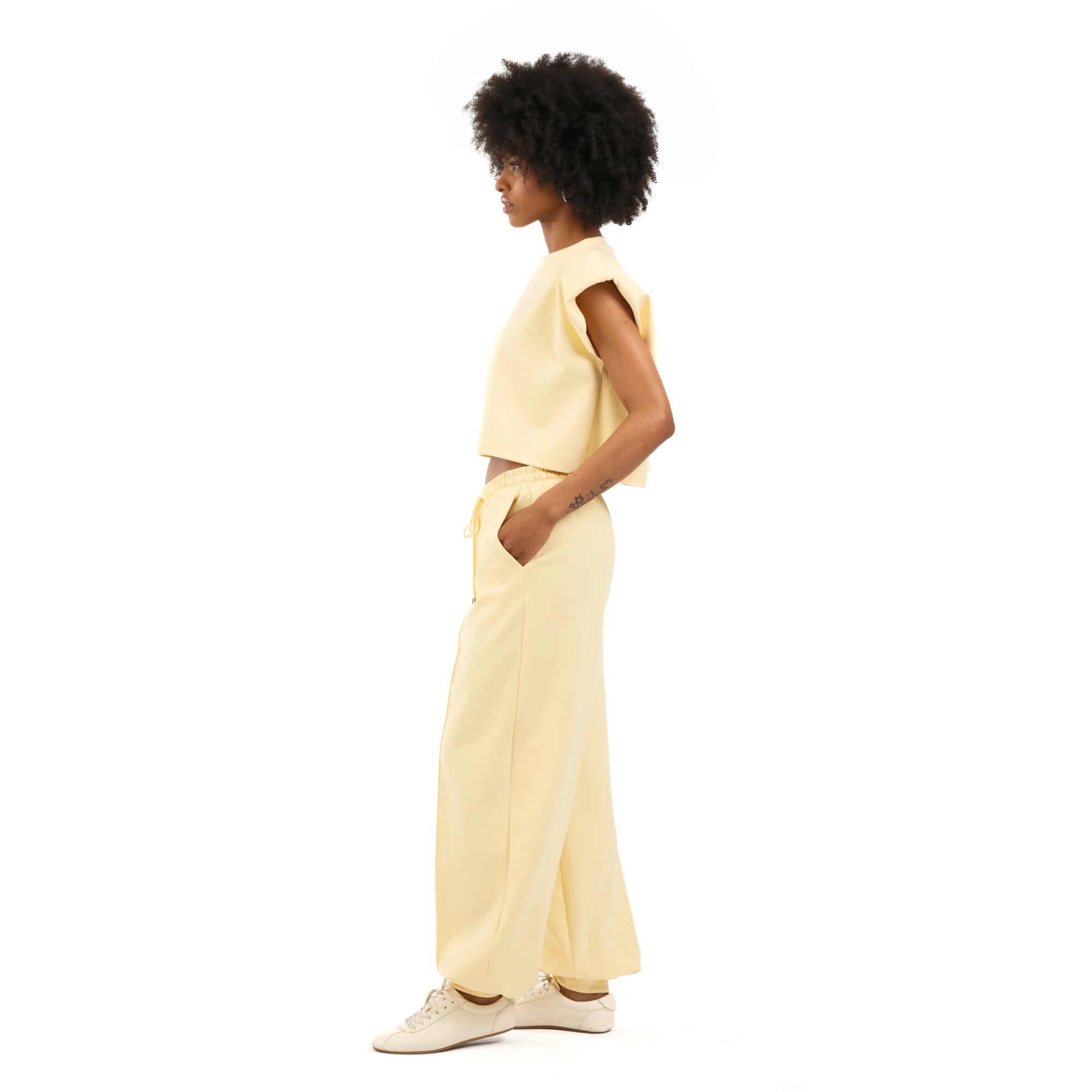 Studio Basic Oversize Crop T-Shirt