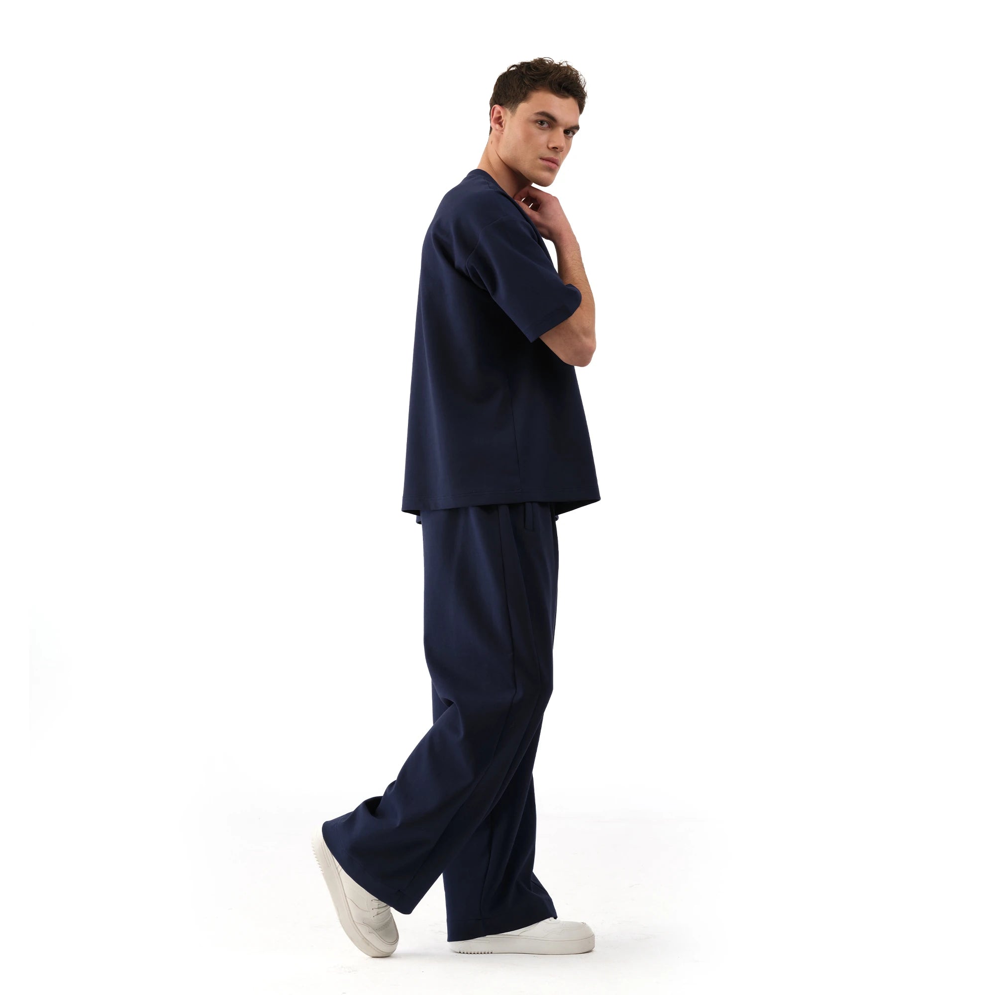 Studio Basic Oversize T-Shirt